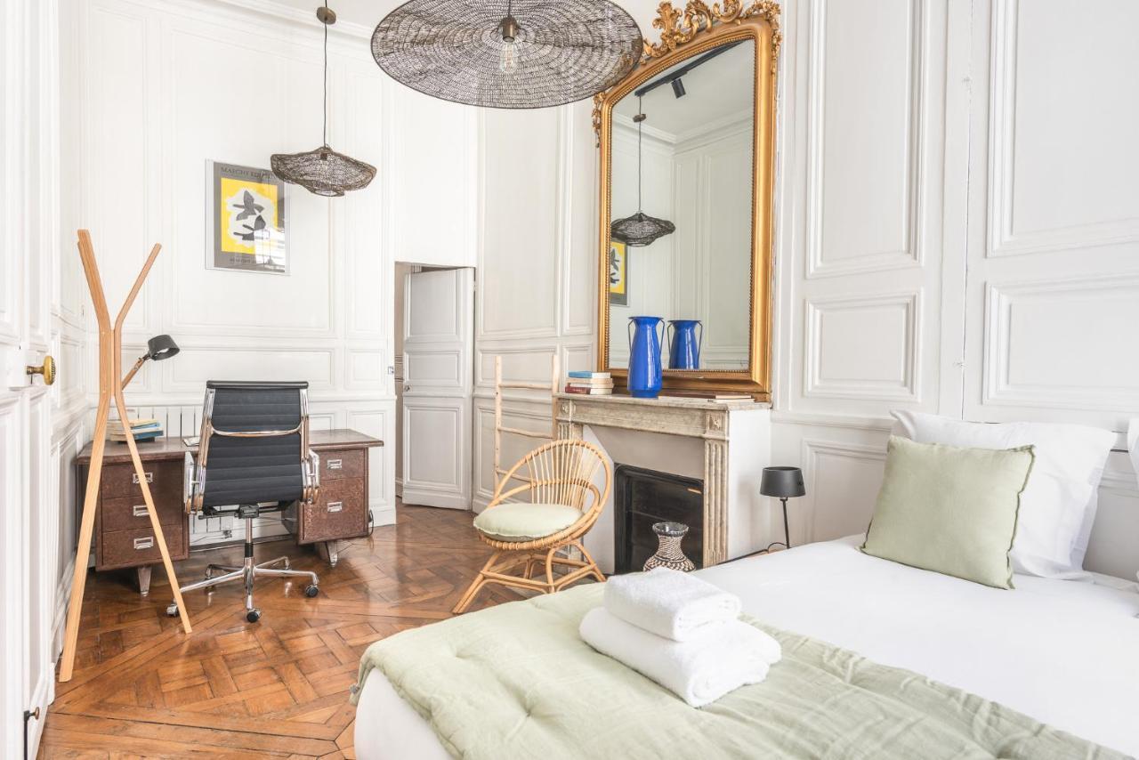 Outstanding Parisian Flat In Heart Of Paris Center Apartment Exterior photo