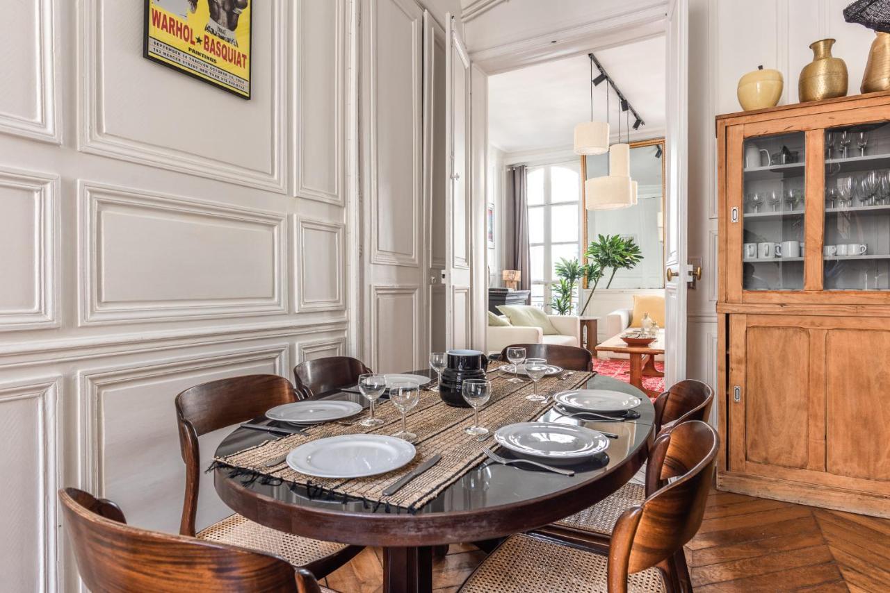 Outstanding Parisian Flat In Heart Of Paris Center Apartment Exterior photo